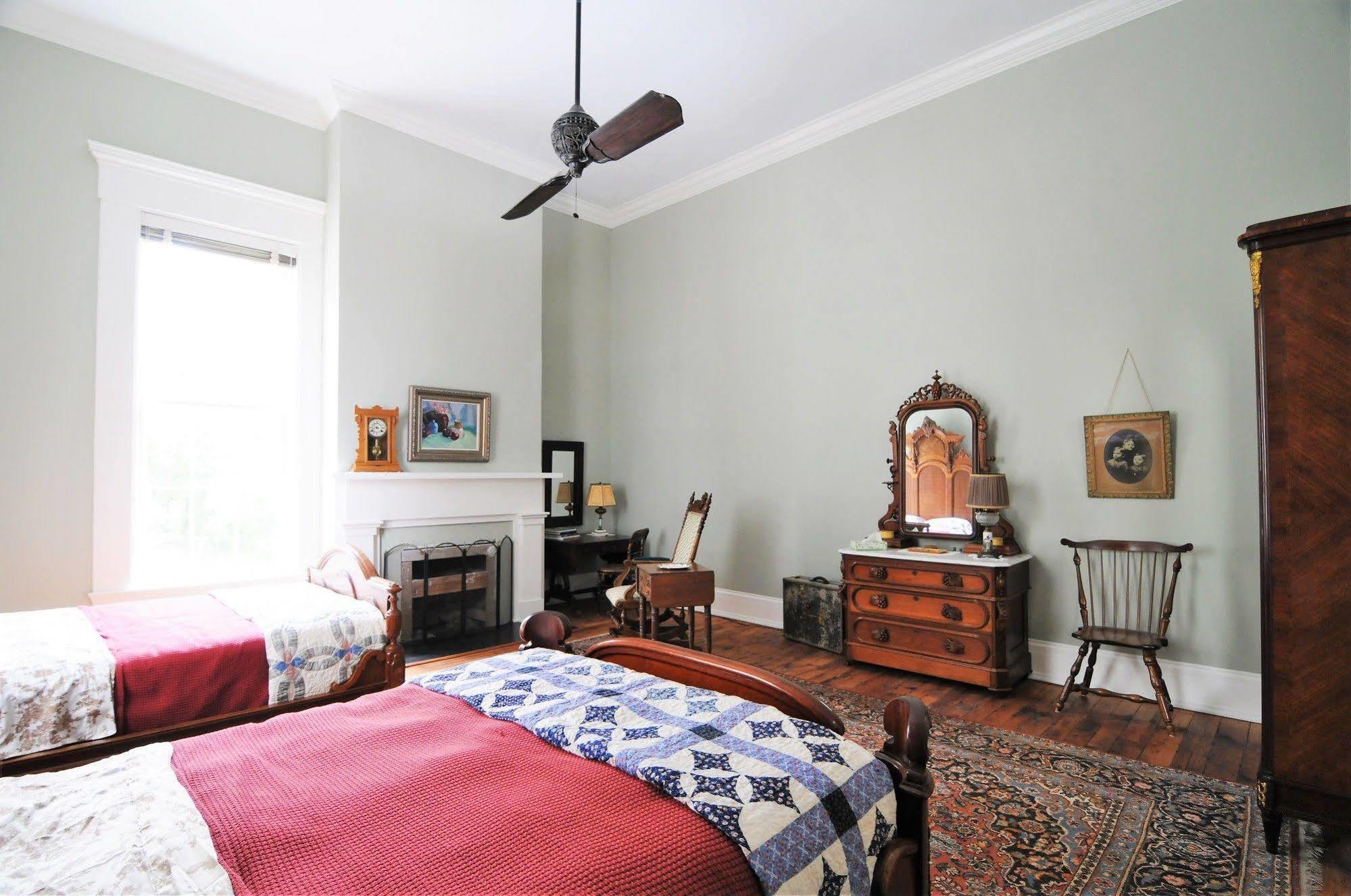 Belmont Plantation, Est 1857 Bed & Breakfast Greenville Bagian luar foto